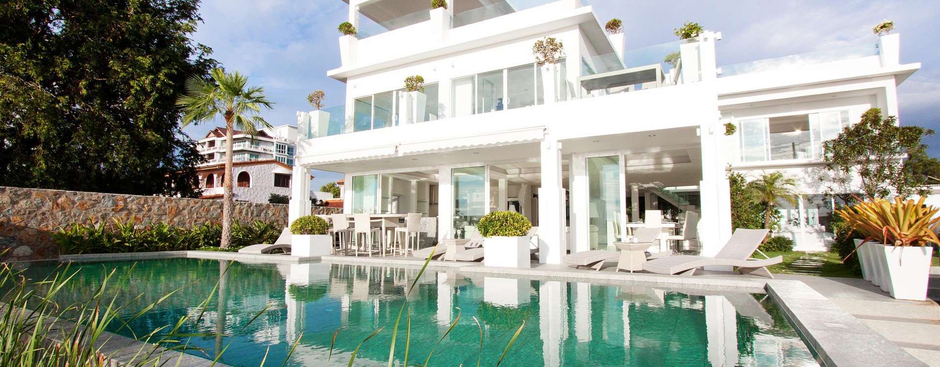 Na Jomtien Beachfront Villa